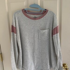 VEUC SO Gray and Pink Long Sleeve Shirt